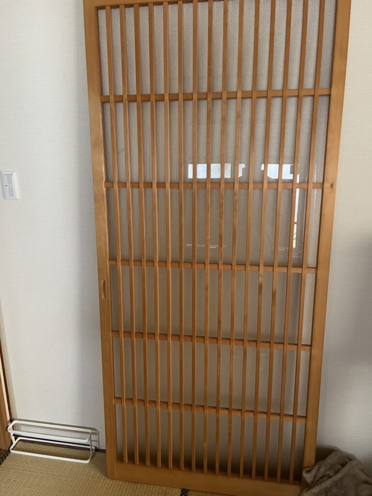 引き違いガラス木製ガラス建具